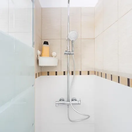 Lägenhet Piso Centrico Y Confortable 3 *